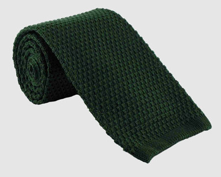 Knitted tie