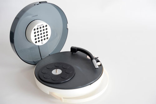 record3 Philips Patrice Dupont-designed space age UFO record player