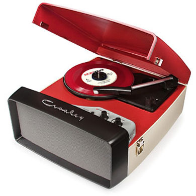 Crosley 1960s-style Collegiate portable turntable