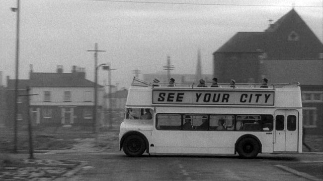 Review: The White Bus (1967)