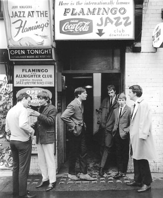 Mods showing Andy Summers and members of the band Zoot Money, outside the Flamingo Club, London 1964 - JEREMY FLETCHER/REDFERN’S/GETTY IMAGES