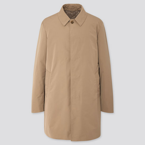 Harry Palmer-style: Single-breasted raincoat at Uniqlo