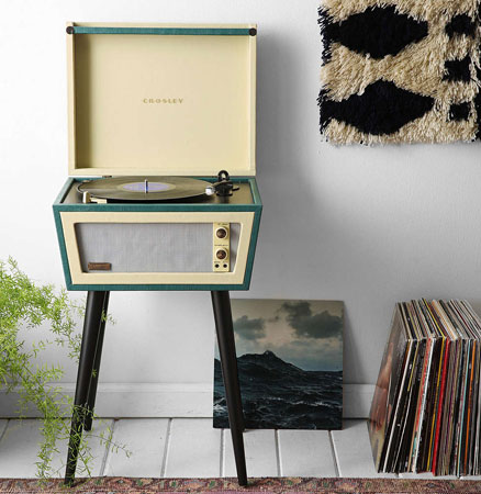 UO X Crosley Sterling record player