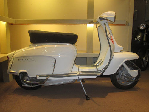 Italian 1968 Lambretta SX150