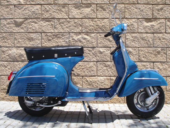 Fully restored 1969 Spanish Vespa 160