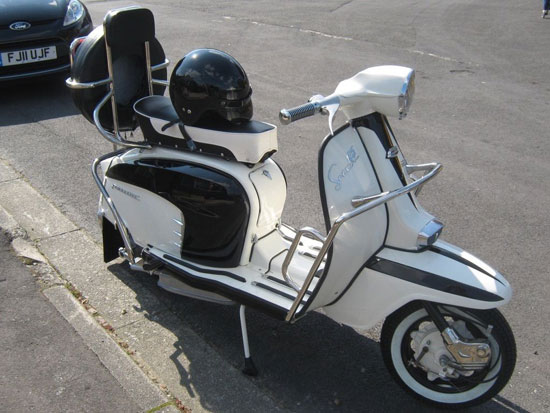 Italian 1966 Lambretta LI 125 Special scooter