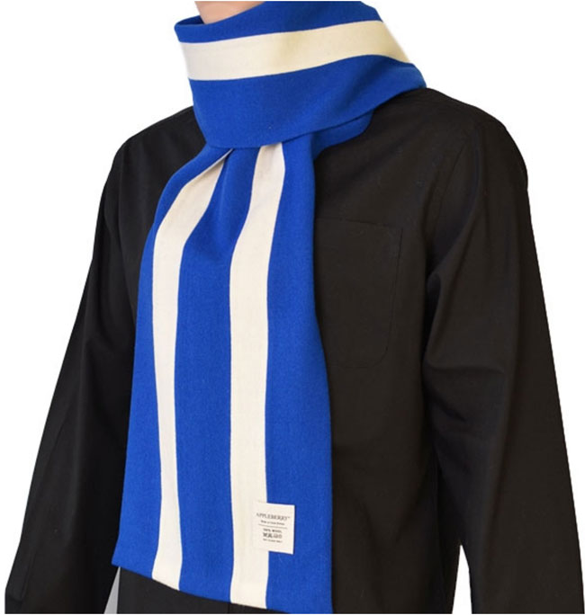 Appleberry college scarves in football colours