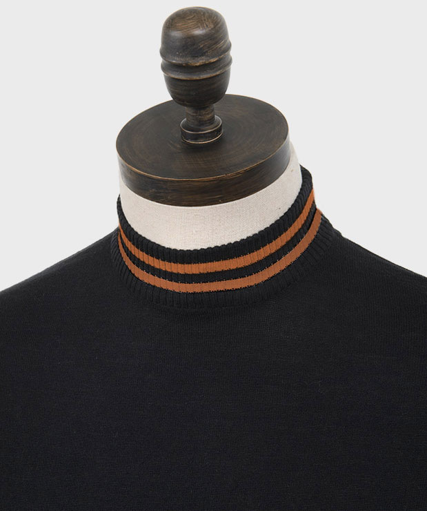 Limited edition Haye 1960s turtle neck by Art Gallery Clothing