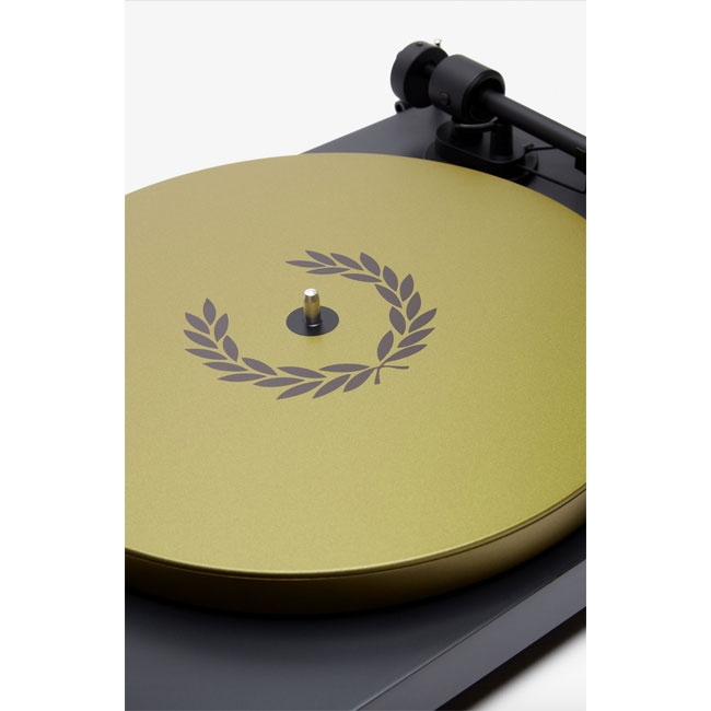 Fred Perry x Pro-Ject record decks