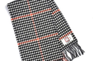 Paul Weller-inspired scarves return to Mod Shoes